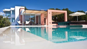 Hotel Beautiful 5 Star Villa with Breathtaking Sea Views, Ibiza Villa 1049